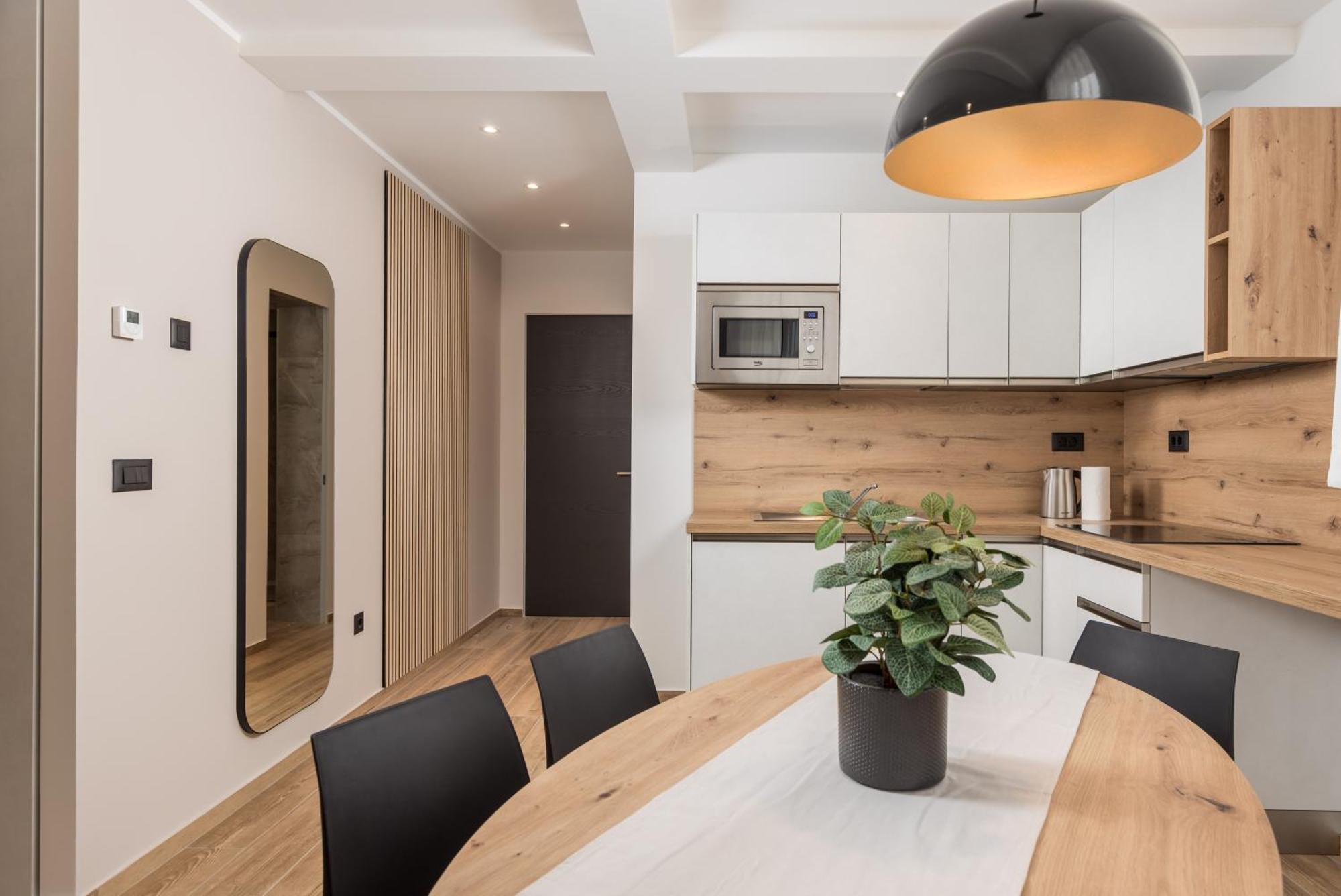 Belinda Apartments With Balcony & Private Parking Abbazia Esterno foto