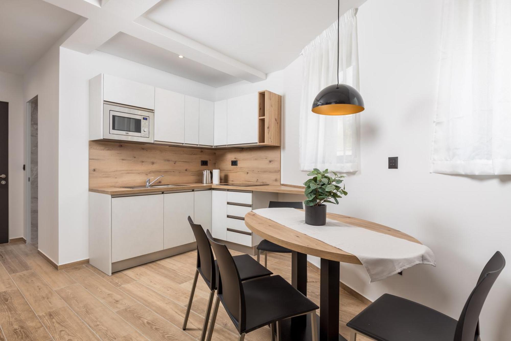 Belinda Apartments With Balcony & Private Parking Abbazia Esterno foto