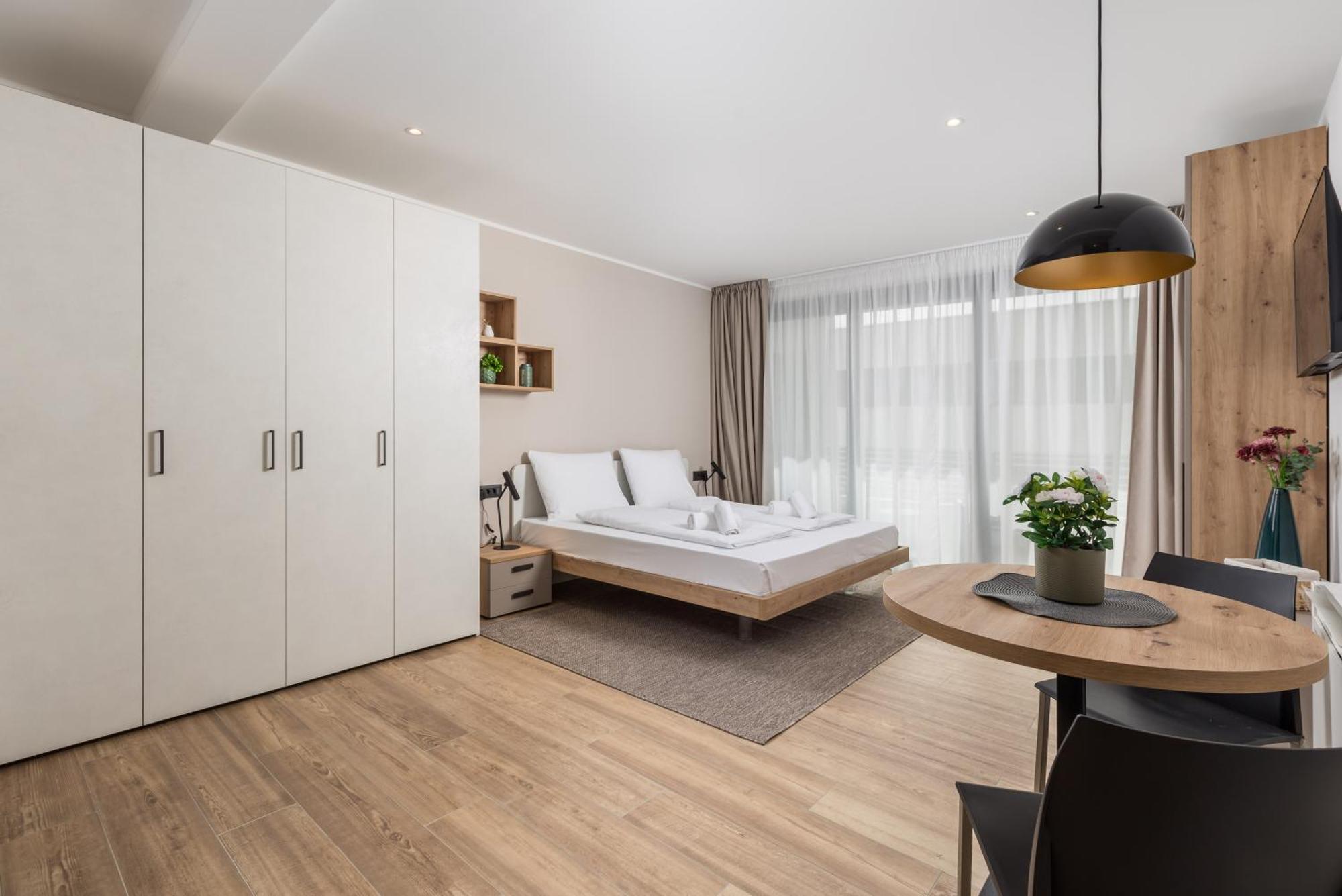 Belinda Apartments With Balcony & Private Parking Abbazia Esterno foto
