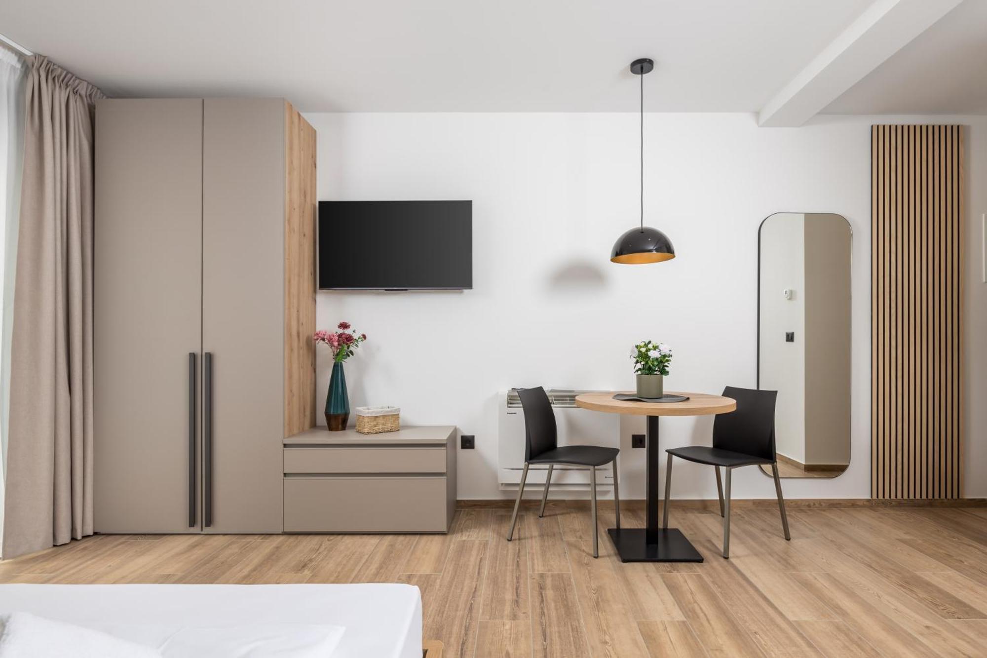 Belinda Apartments With Balcony & Private Parking Abbazia Esterno foto
