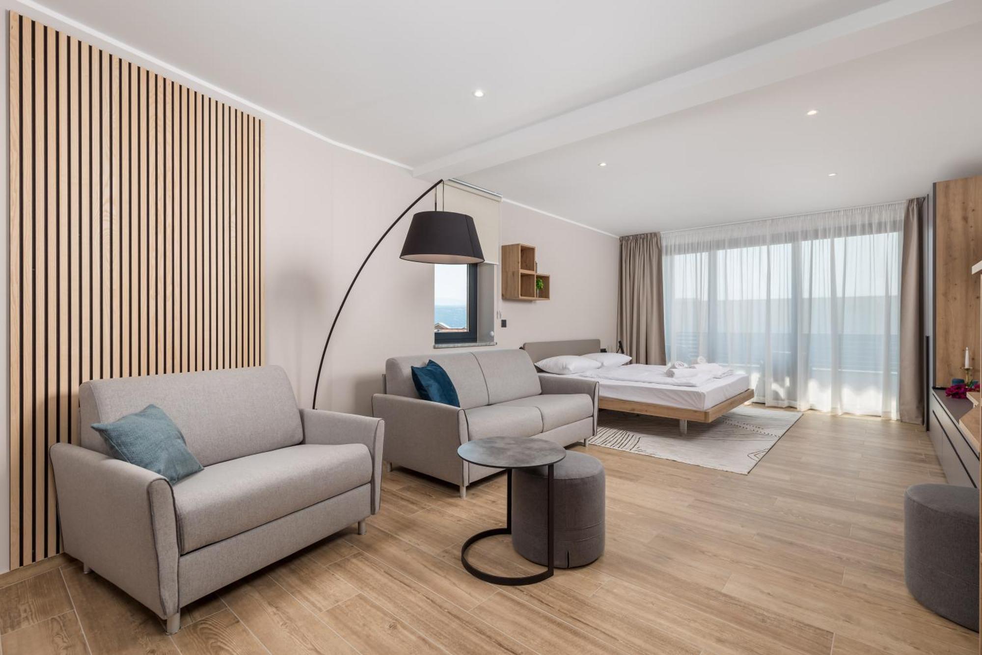 Belinda Apartments With Balcony & Private Parking Abbazia Esterno foto