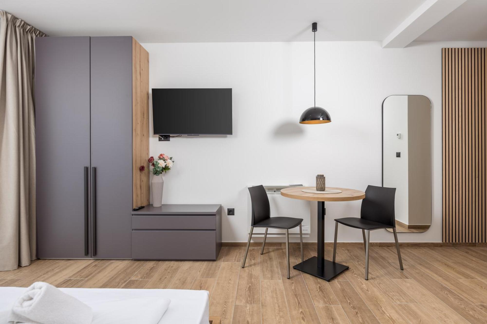 Belinda Apartments With Balcony & Private Parking Abbazia Esterno foto