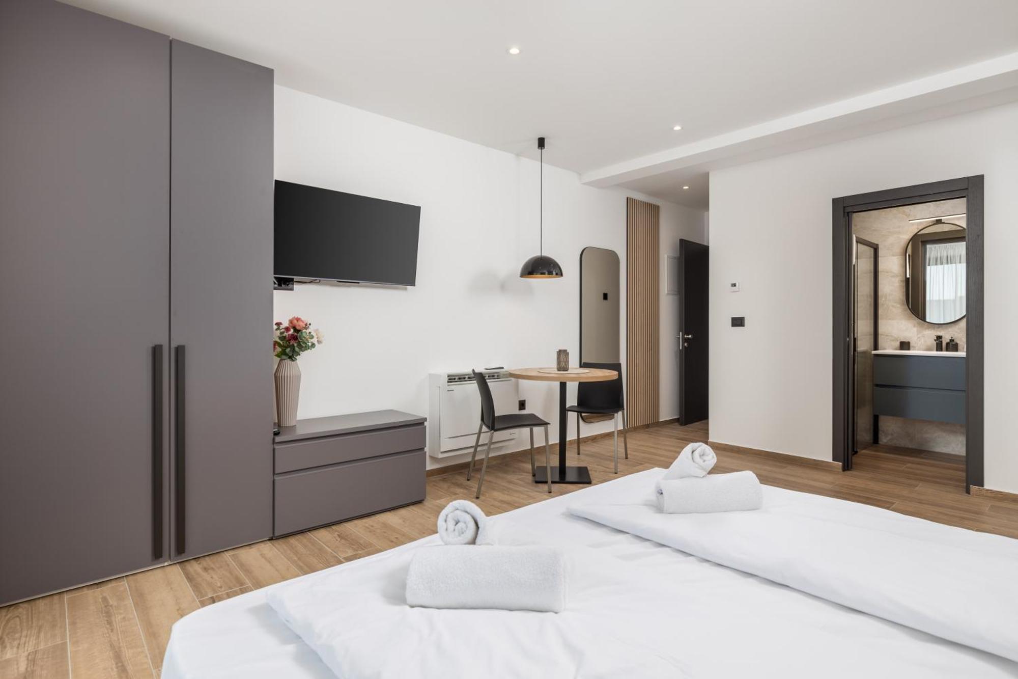 Belinda Apartments With Balcony & Private Parking Abbazia Esterno foto
