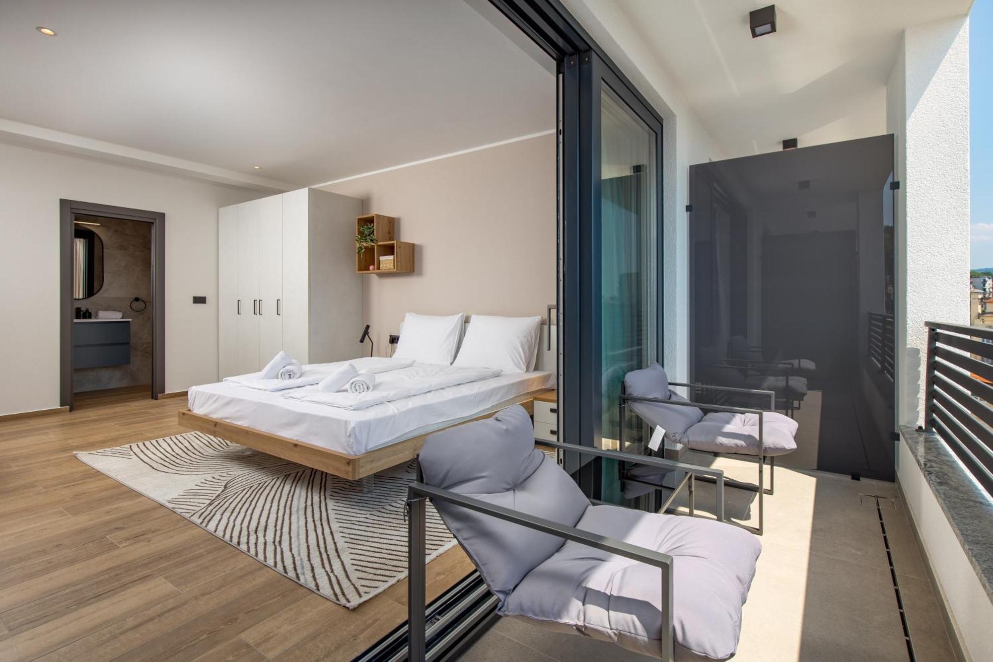 Belinda Apartments With Balcony & Private Parking Abbazia Esterno foto
