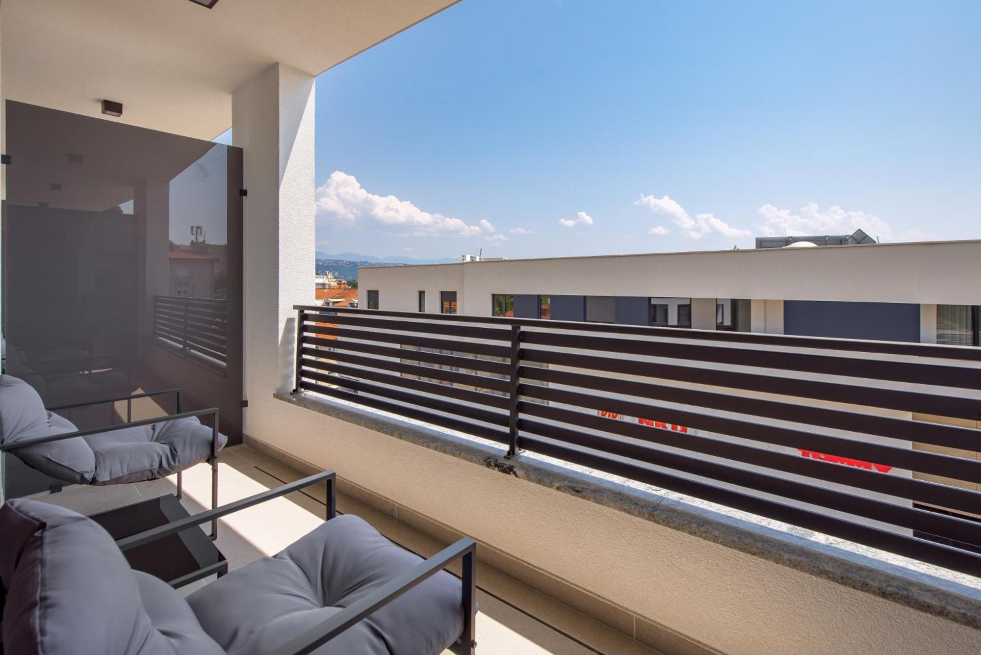 Belinda Apartments With Balcony & Private Parking Abbazia Esterno foto