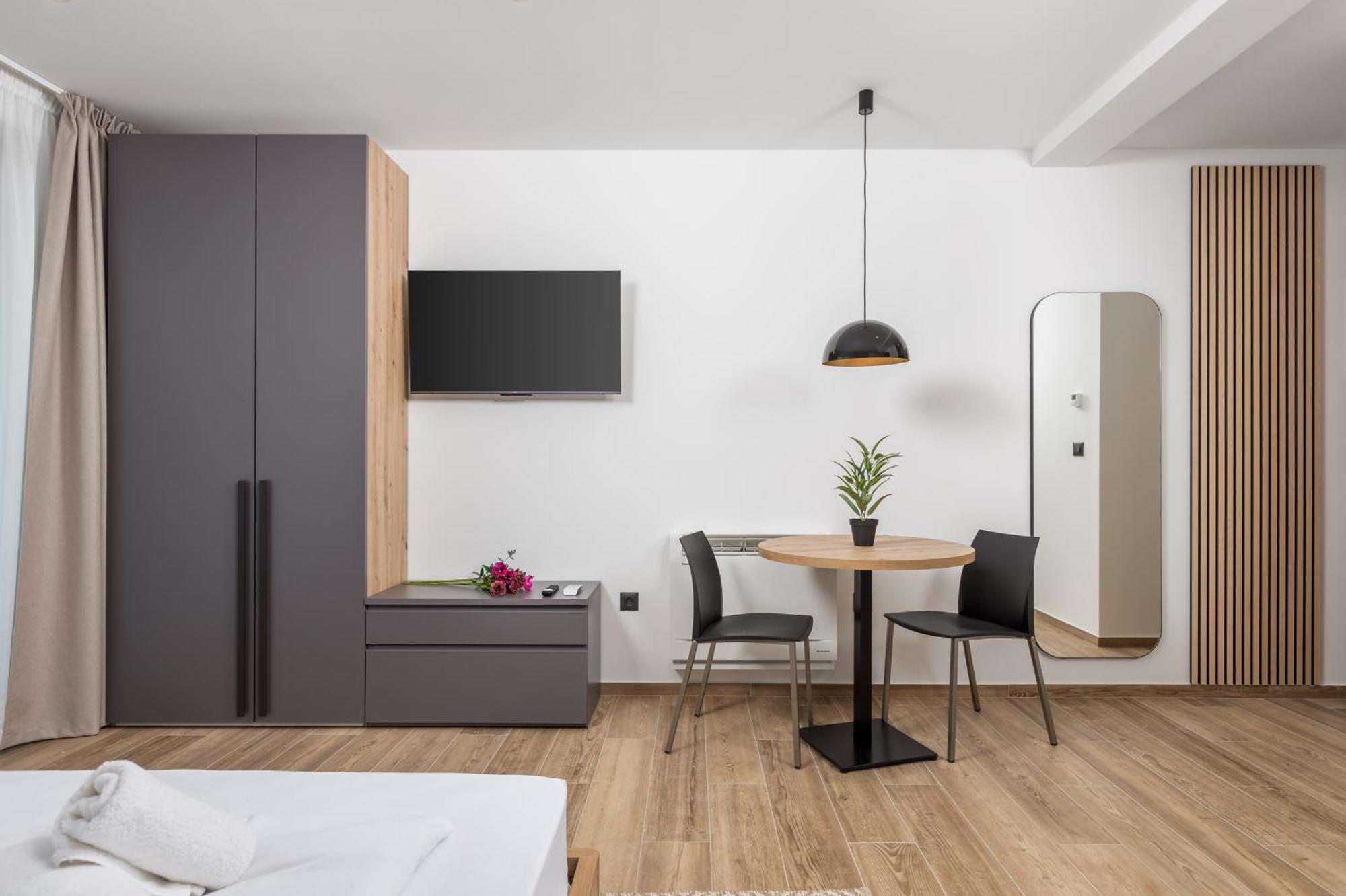 Belinda Apartments With Balcony & Private Parking Abbazia Esterno foto