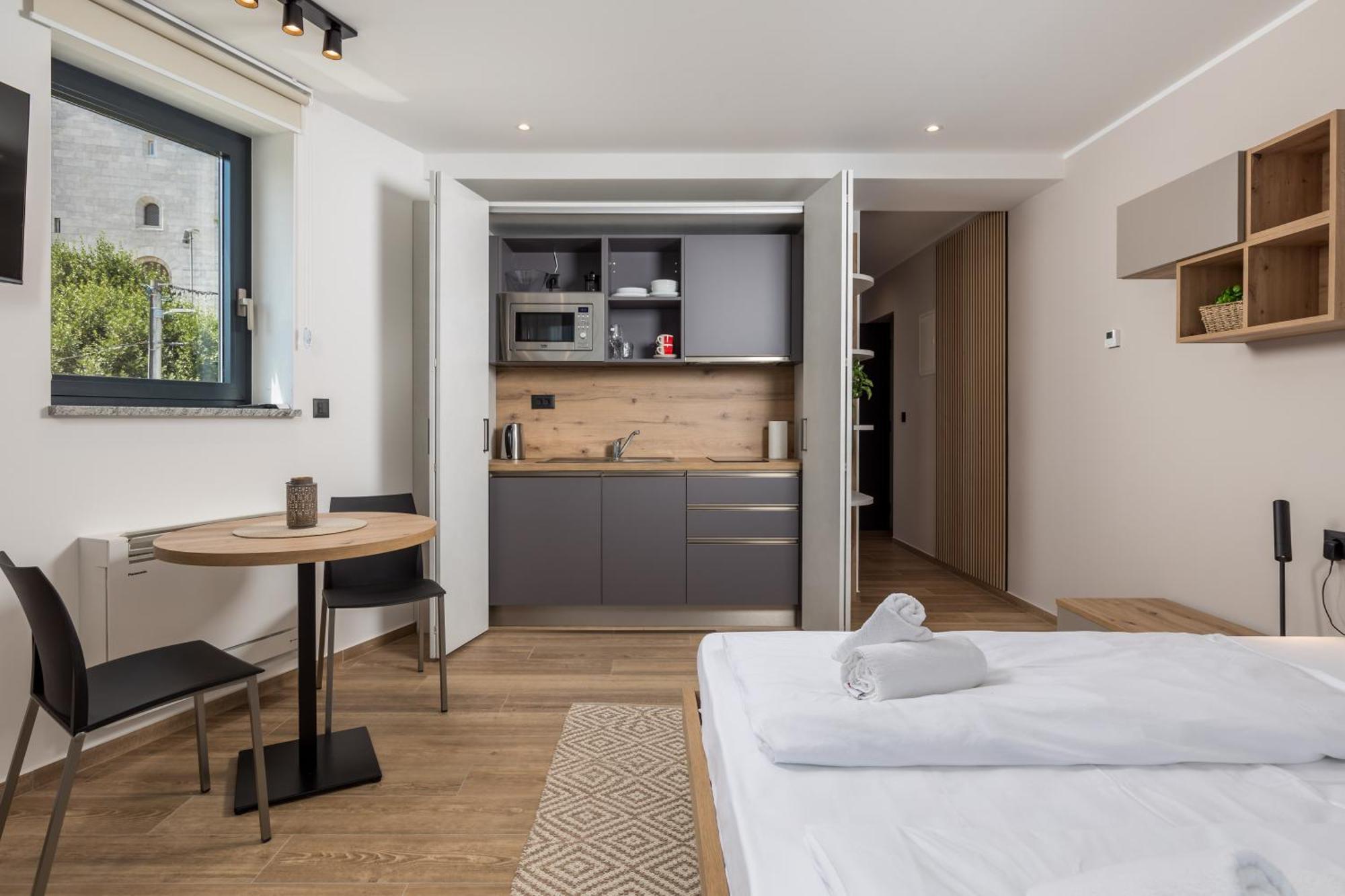 Belinda Apartments With Balcony & Private Parking Abbazia Esterno foto