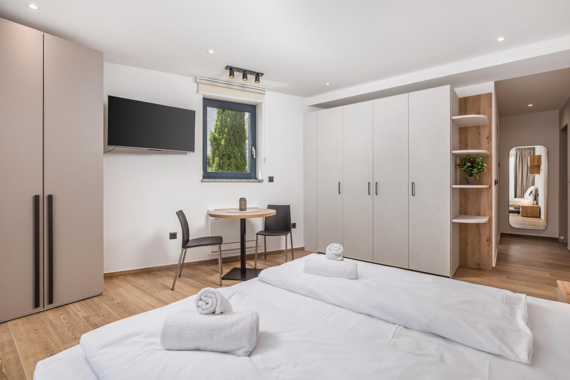 Belinda Apartments With Balcony & Private Parking Abbazia Esterno foto