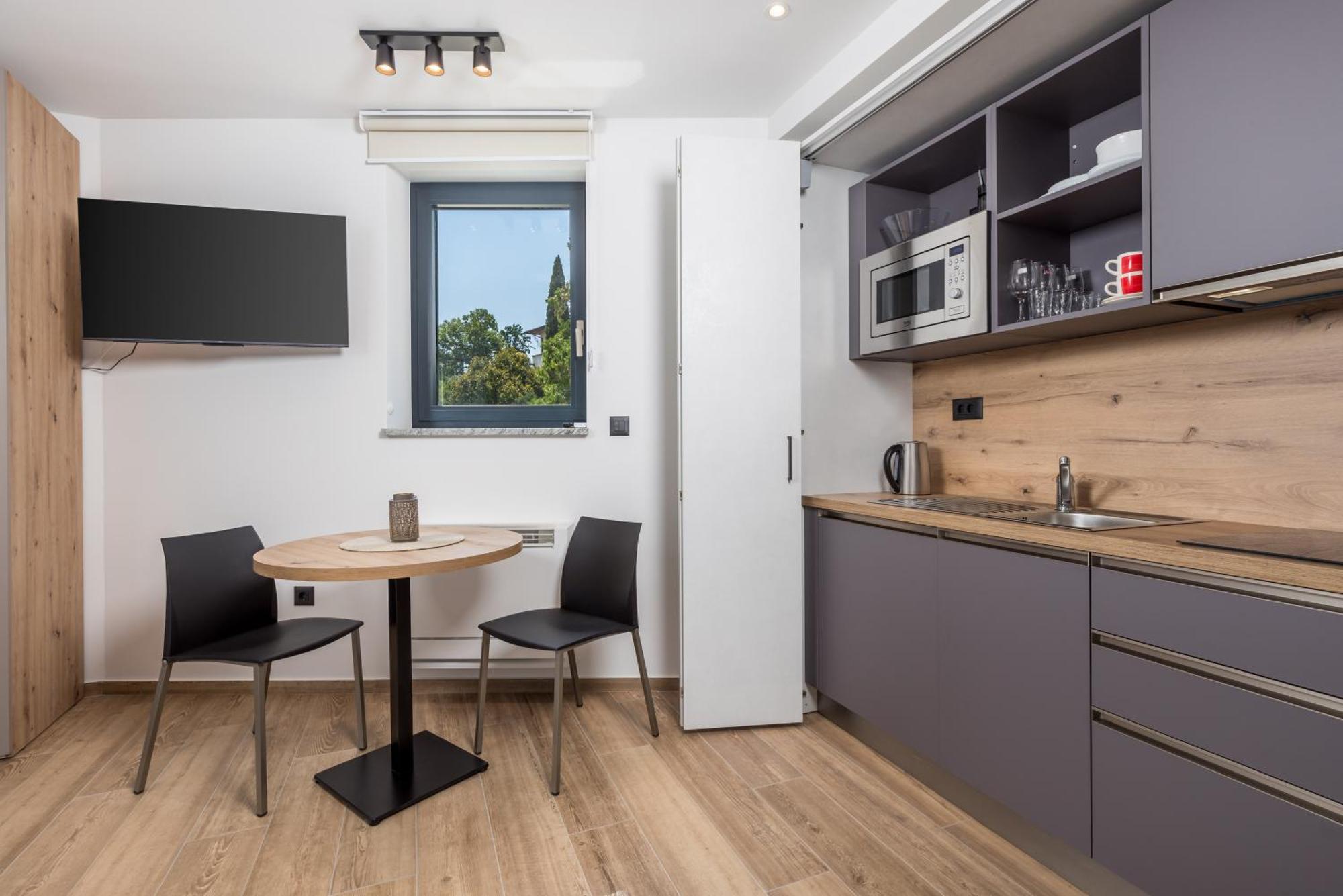 Belinda Apartments With Balcony & Private Parking Abbazia Esterno foto