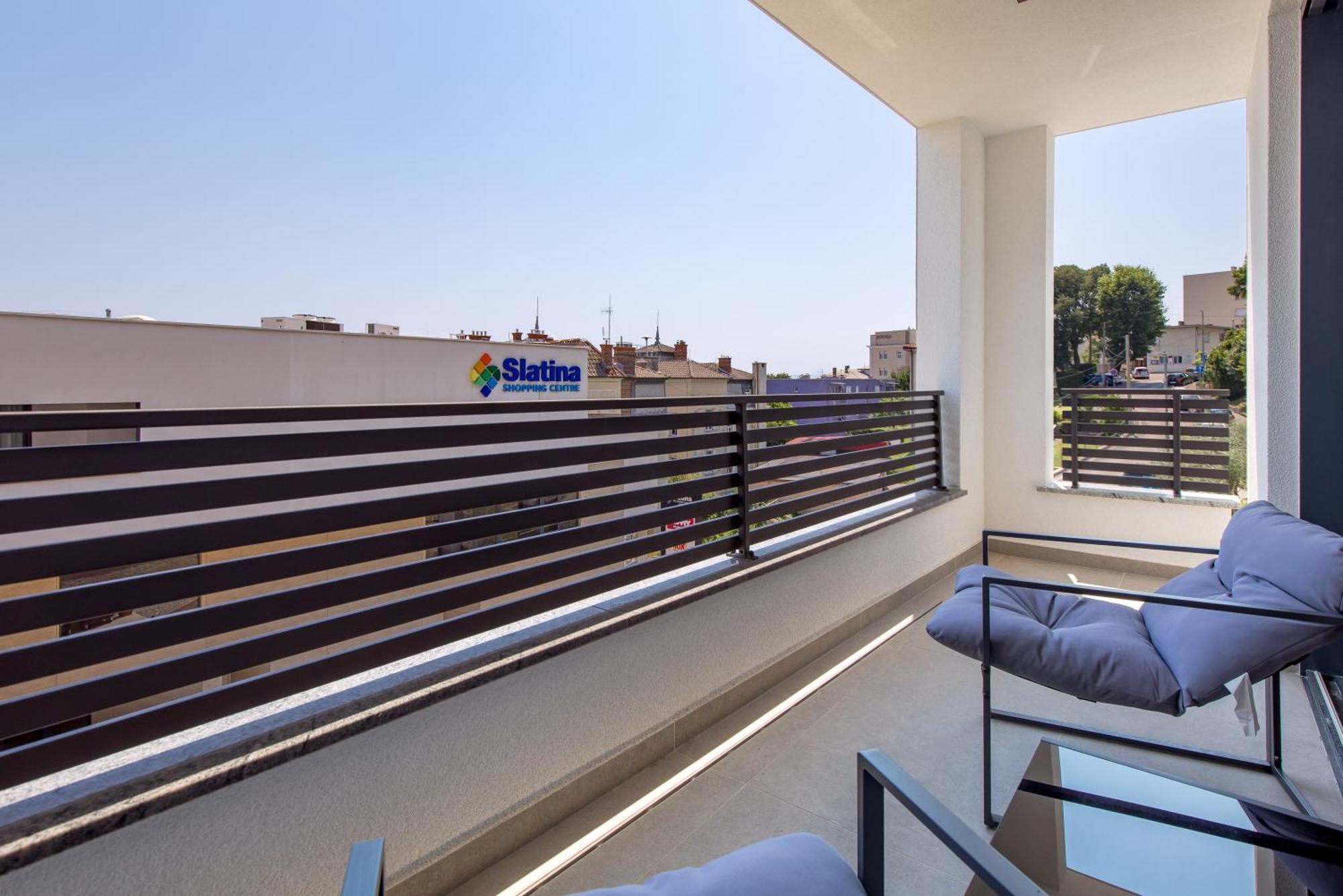 Belinda Apartments With Balcony & Private Parking Abbazia Esterno foto